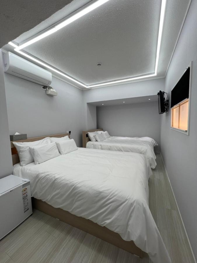 Winwin Guest house *